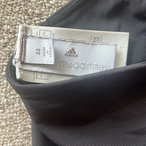 Adidas Stella McCartney Black Cutout Sports Bra size large - Picture 7 of 7